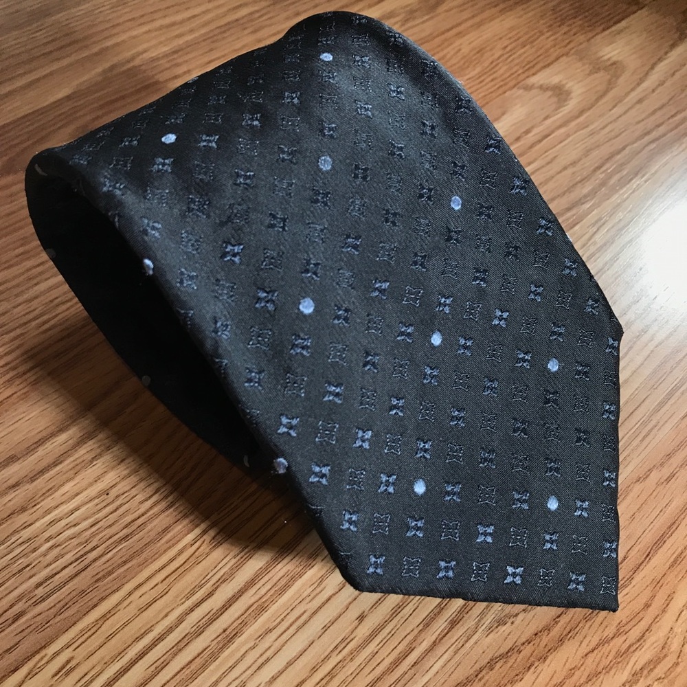 Louis Vuitton Iconic Pattern Black Luxury Tie